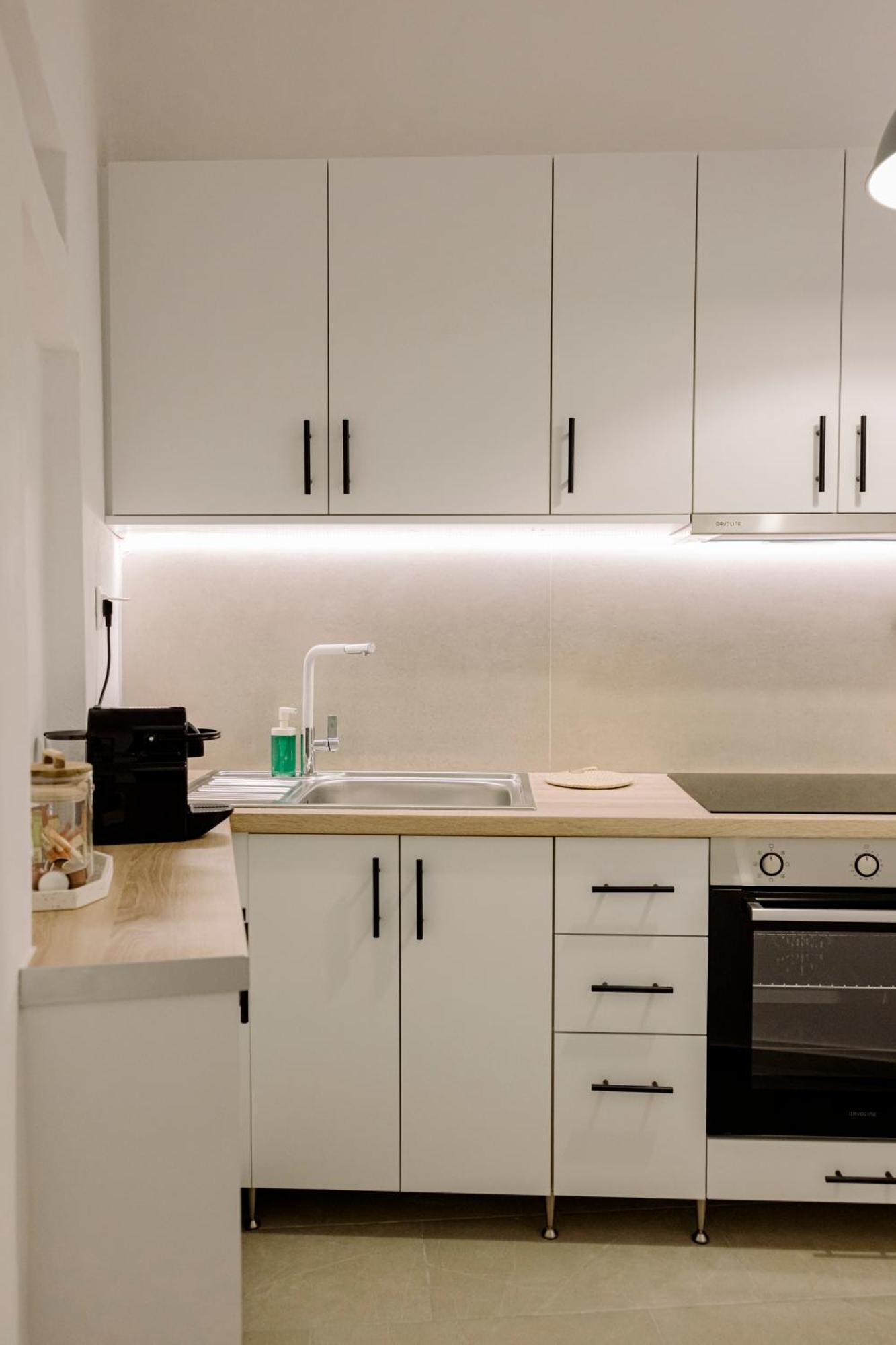 Rikas City Apartment イラクリオン エクステリア 写真